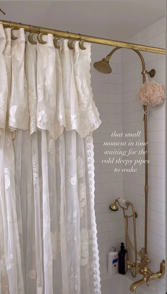 lace shower curtain cottage bathroom idea