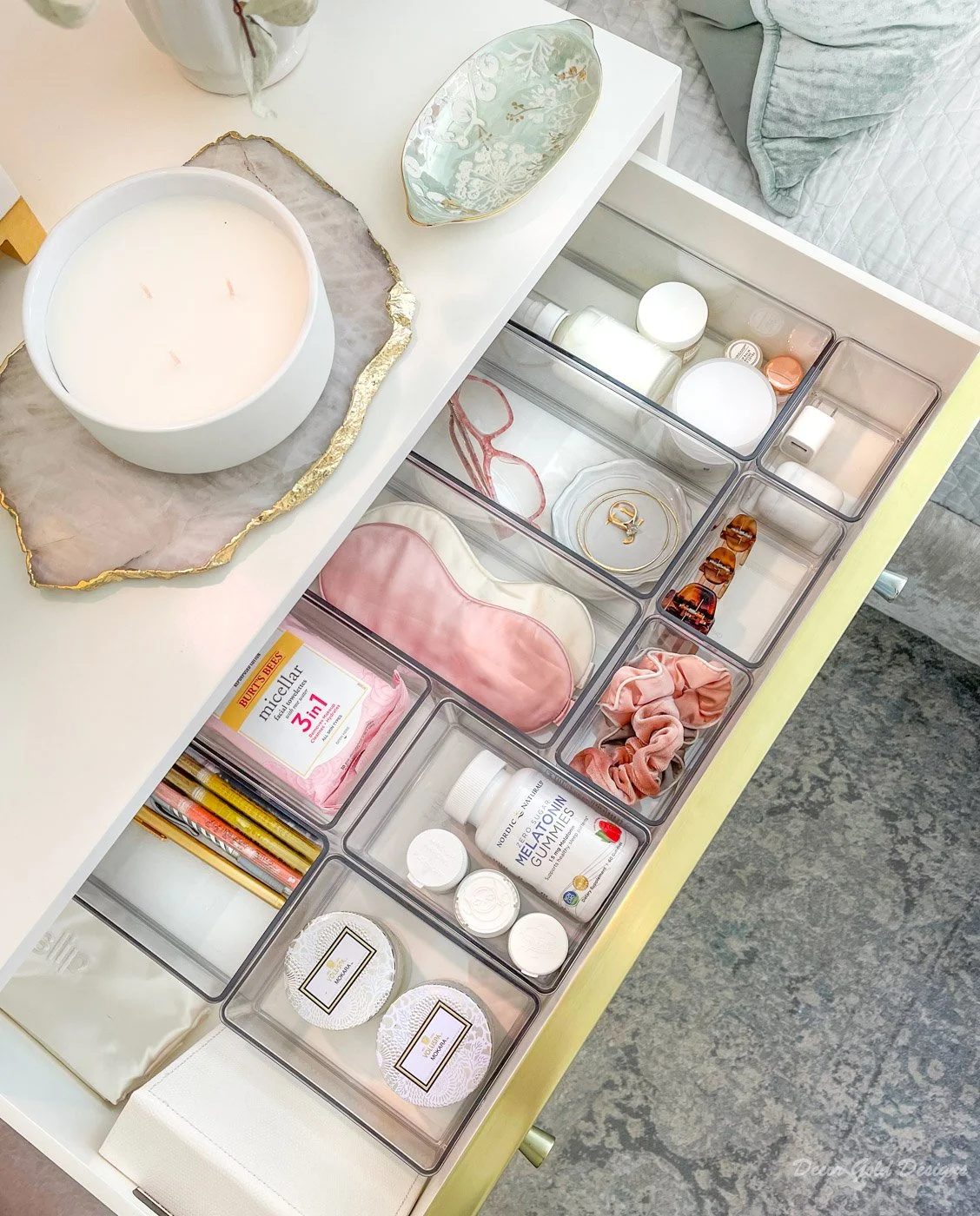 15 Amazing Nightstand Organization ideas that will enhance your Feng