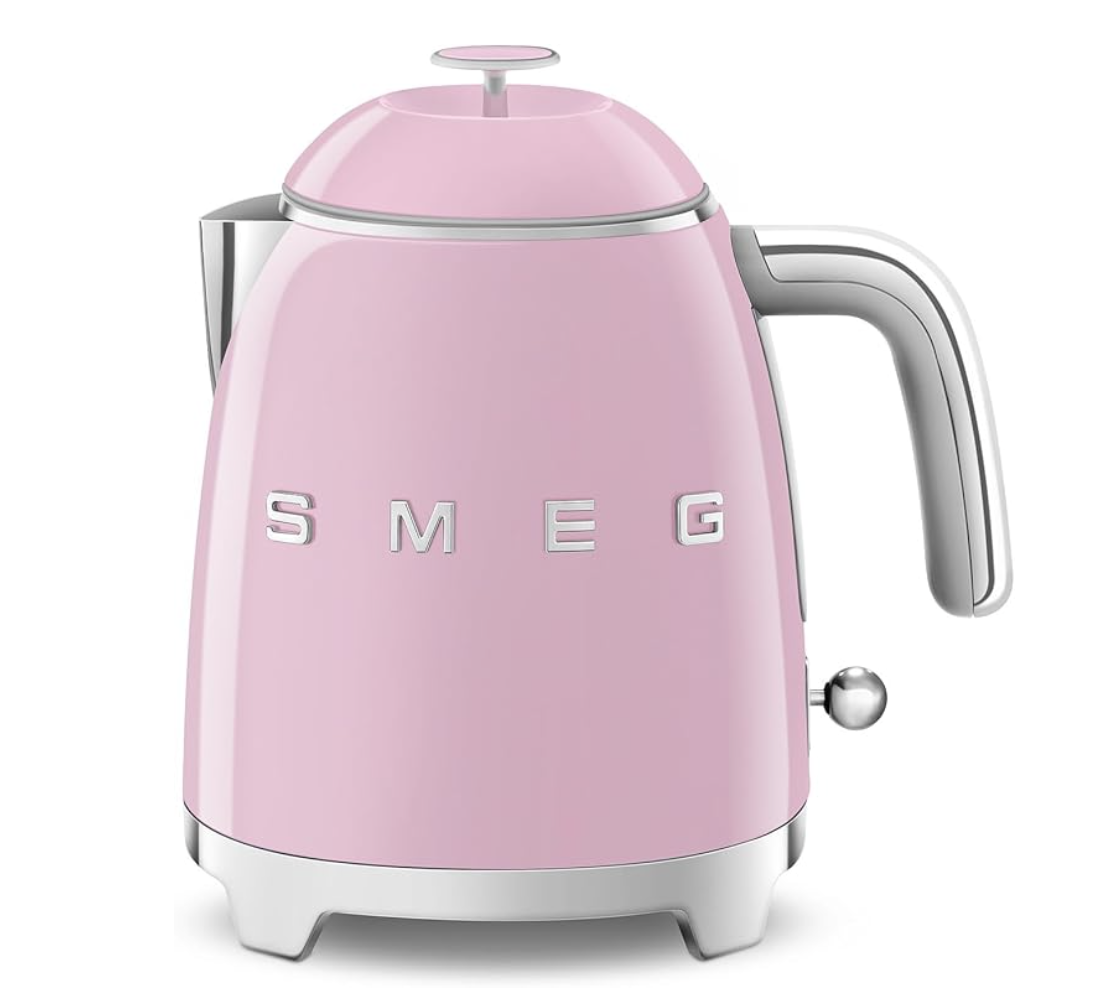 pink smeg kettle