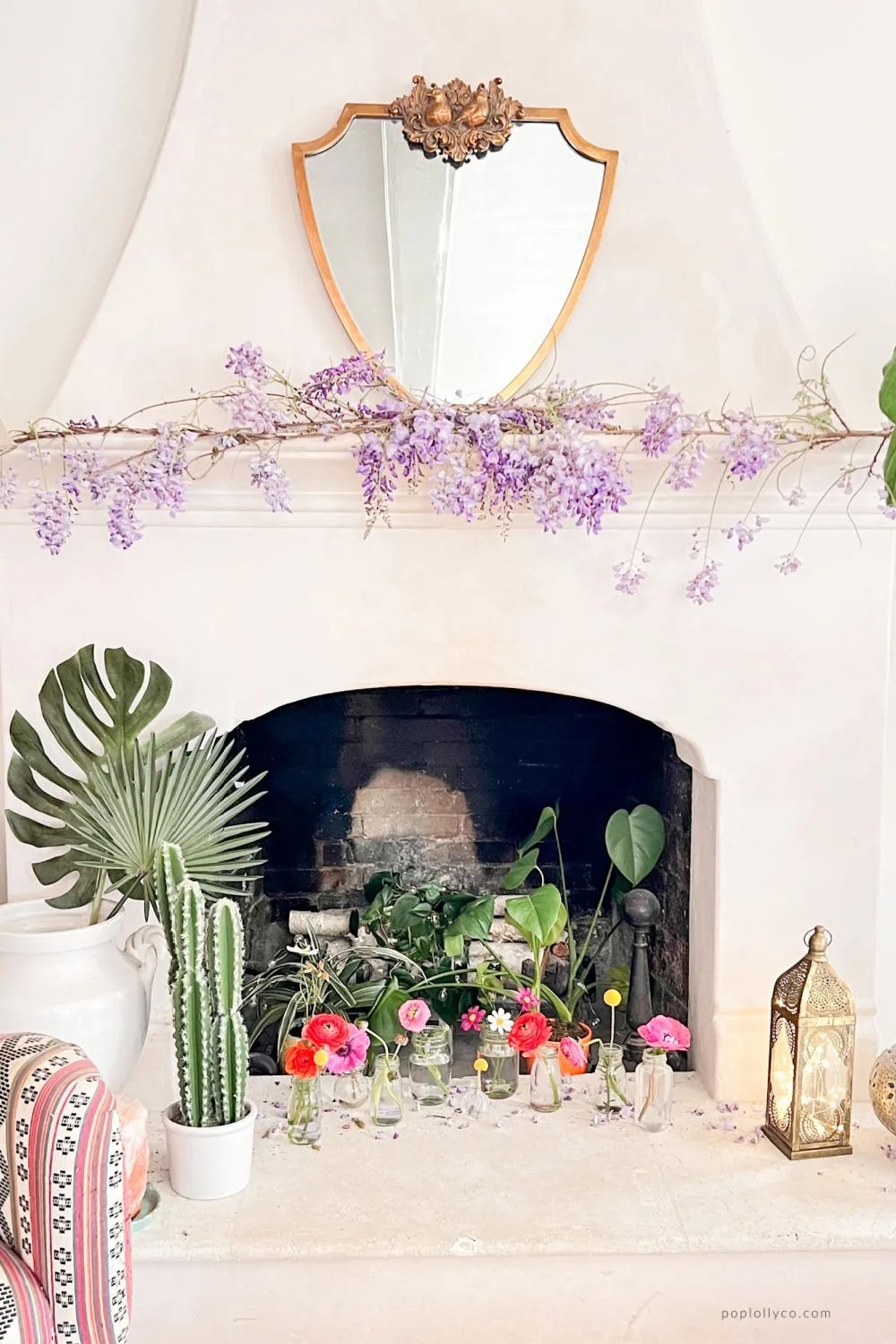 17 Stunning Spring Fireplace Mantel Decor Ideas to Instantly Refresh ...
