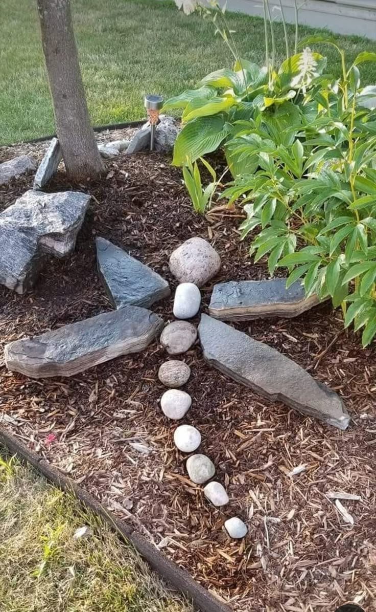44 Creative DIY Garden Art Ideas That Will Make Your Backyard Magical ...
