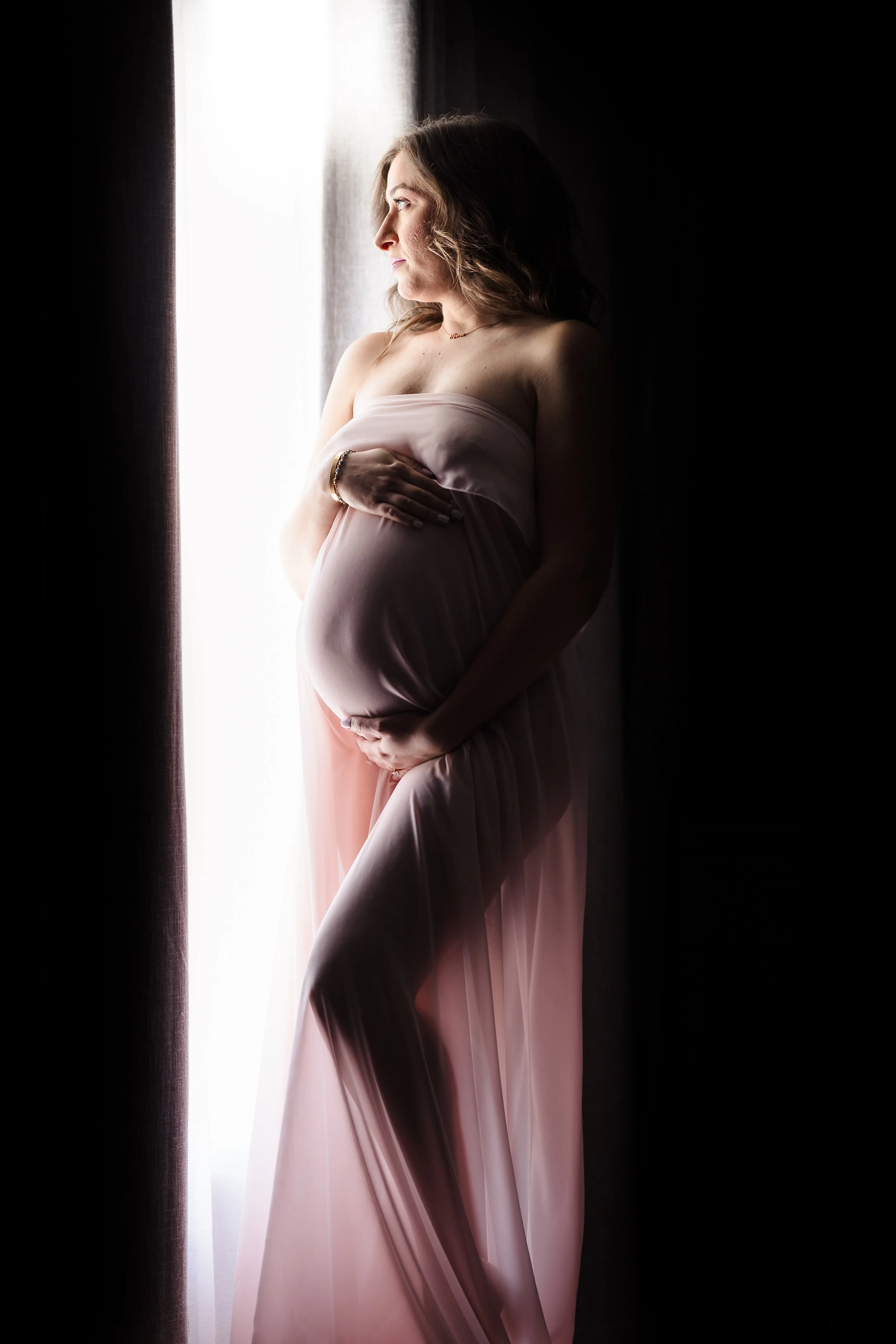 nikki_maternity_studio_36.jpg