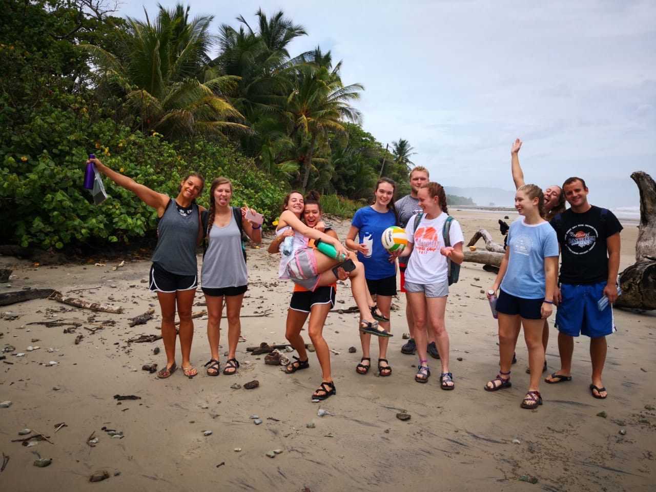 Cabo Blanco Beach Cleanup 02 040718.jpeg