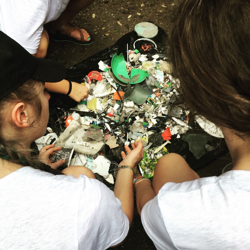 Cabo Blanco Beach Cleanup 03 270618.jpg