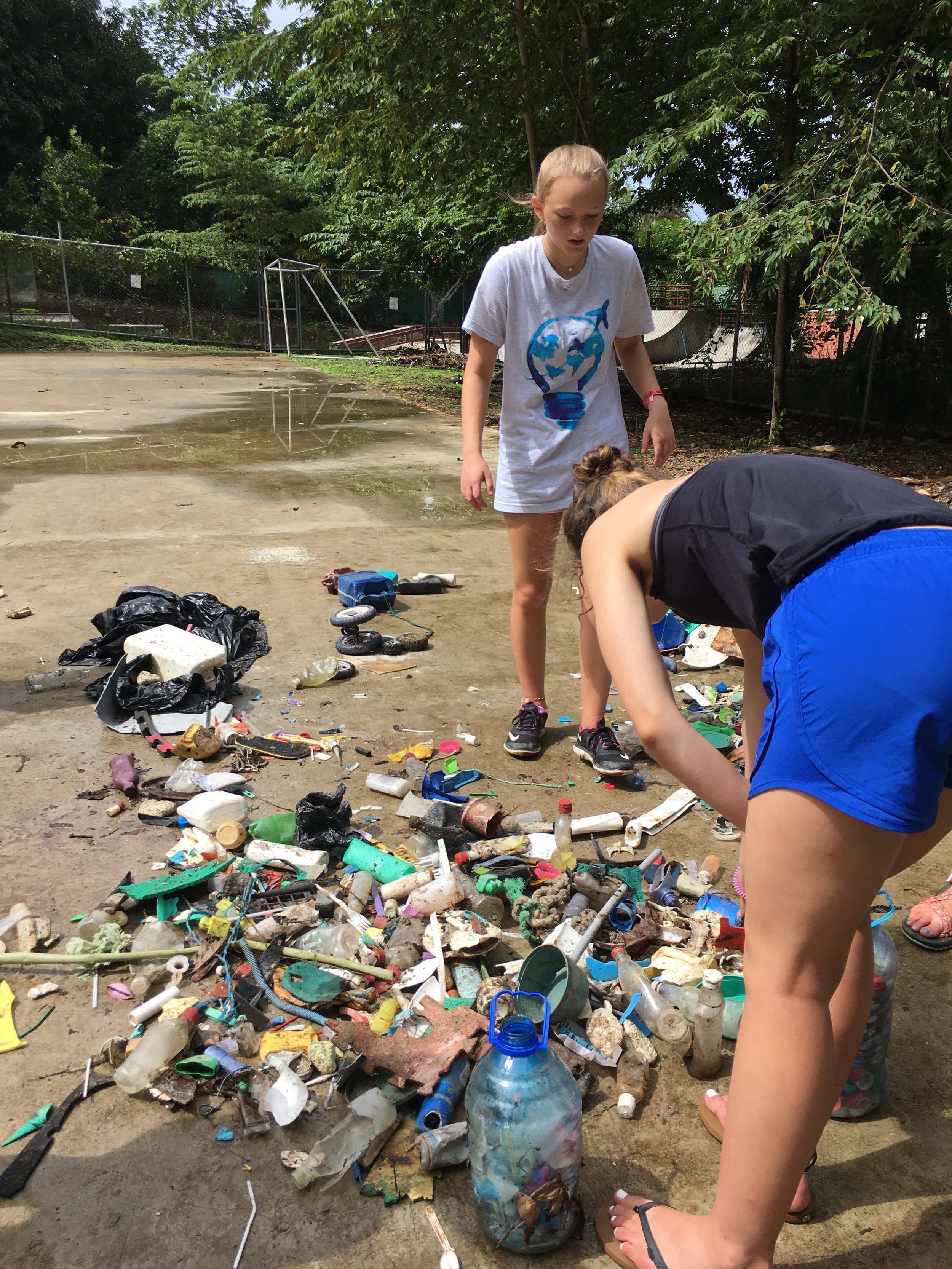 Cabo Blanco Beach Cleanup 03 040718.jpeg