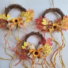 Kids Club - Mini Grapevine Wreath