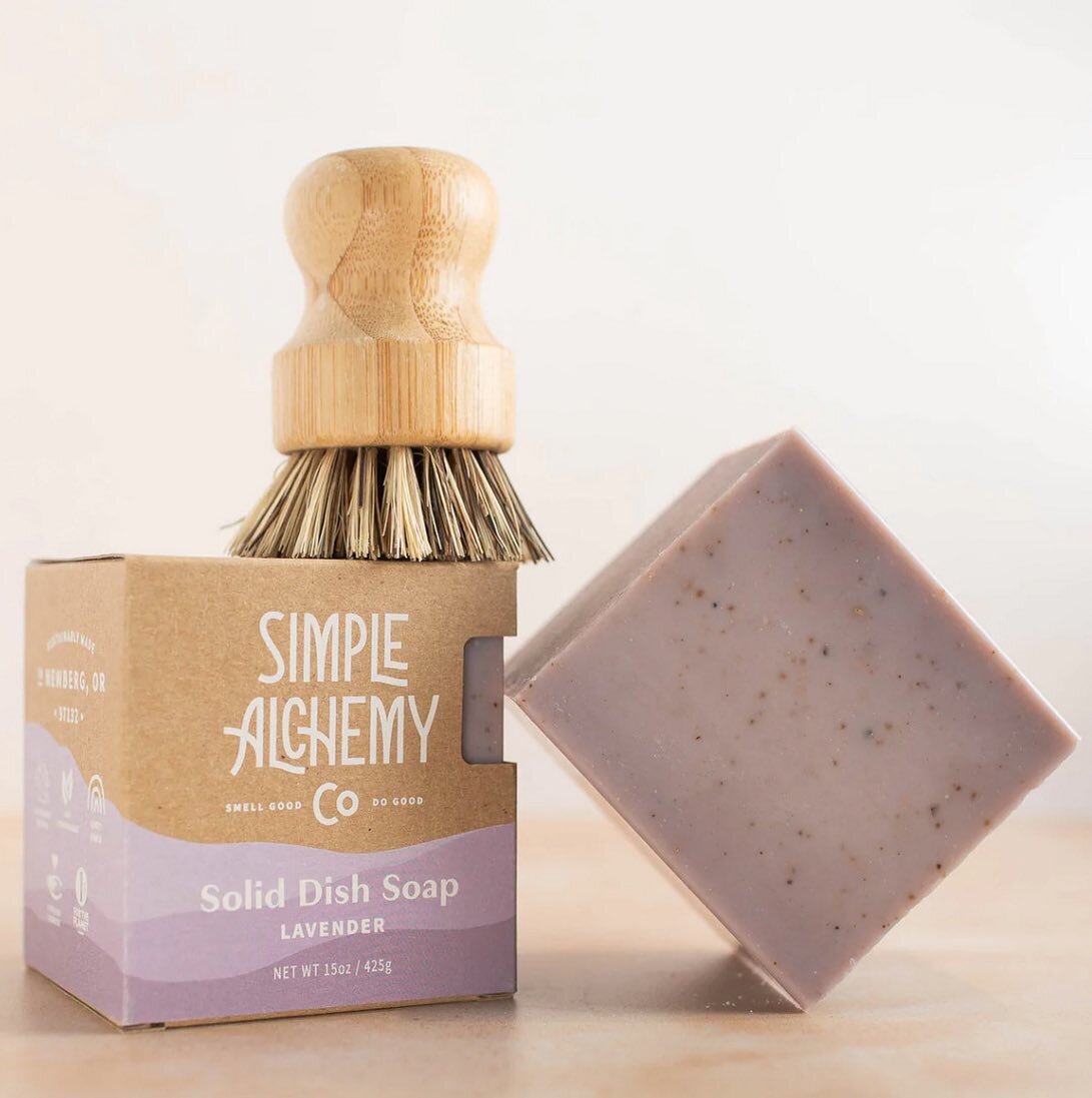 Creating unique packaging design that will enhance the experience of your product is always our goal. The @simplealchemy packaging line is a great example of mindful design in action! From the natural color palette and sustainable materials to the cu
