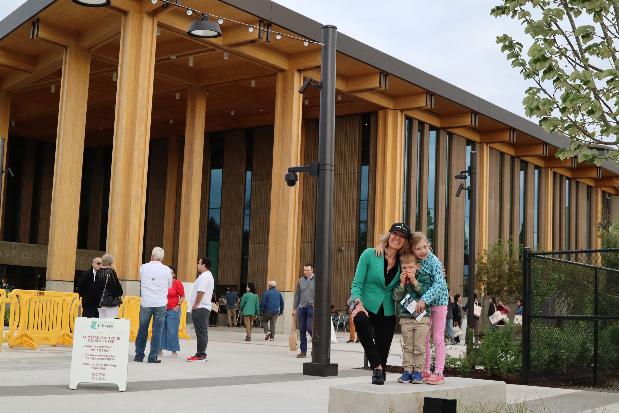 Multnomah County East County Library (LEEDv4 Gold)
ecoREAL Role: LEED Project Administrator
w/ Green Canary sustainable materials tracking