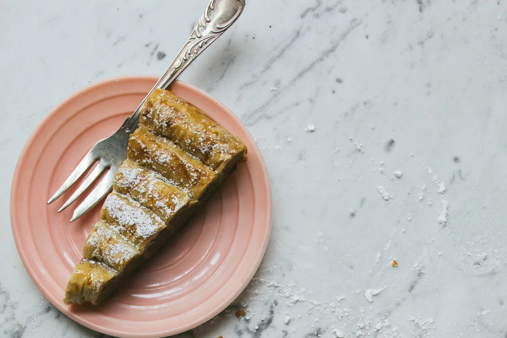 m'hanncha (moroccan almond and orange blossom phyllo pastry)