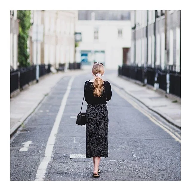 So, you're white. Now what? New piece by @americanweekends up on the journal:⁠⠀
⁠⠀
"Hi! It&rsquo;s me. A white person. You too? Cool, you came to the right place. If you&rsquo;re non-white or white-passing, you can sit this one out and move on with your day.&nbsp;⁠⠀
⁠⠀
Fellow white people, we have to talk about race. Our race. Whiteness. And how to be better. Better allies to people who don&rsquo;t live in the same skin we do, and better champions of the world we want to live in for the benefit of all people, especially the most vulnerable.&nbsp;⁠⠀
⁠⠀
'But Liz'&nbsp; I hear you saying, 'I, for one, am not a racist.'⁠⠀
⁠⠀
Of course you&rsquo;re not. And that&rsquo;s exactly why talking about race is SO IMPORTANT. Because most white people really mean well when we attempt to be racial allies and most of us actually kind of suck at it. It&rsquo;s not your fault! It&rsquo;s the fault of many centuries of cultural grooming to view whiteness as superior and blackness, darkness, brownness, otherness, as inferior. That&rsquo;s all. ⁠⠀
⁠⠀
You&rsquo;re not a monster, you&rsquo;re conditioned. And just like we can unlearn our other fucked up legacies, we have to unlearn this one too."⁠⠀
⁠⠀
Click the link in our bio to read it👆🏽🙌🏽⁠⠀
⁠⠀
📷: Ben Wicks⁠⠀
⁠⠀
.⁠⠀
.⁠⠀
.⁠⠀
.⁠⠀
.⁠⠀
.⁠⠀
⁠⠀
#wearelionesse #lionesseagainstracism #livefierce #sisterhood #selflove #blacklivesmatter #antiracism #antiracist #supportblacklives  #racialjustice #humanrights #blm #civilrights #resist