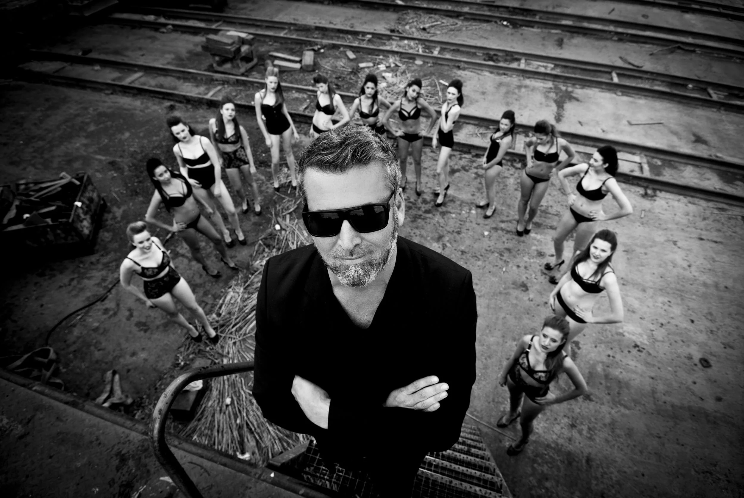 Dipso Calypso in the tv-series ‘House of Lies’.