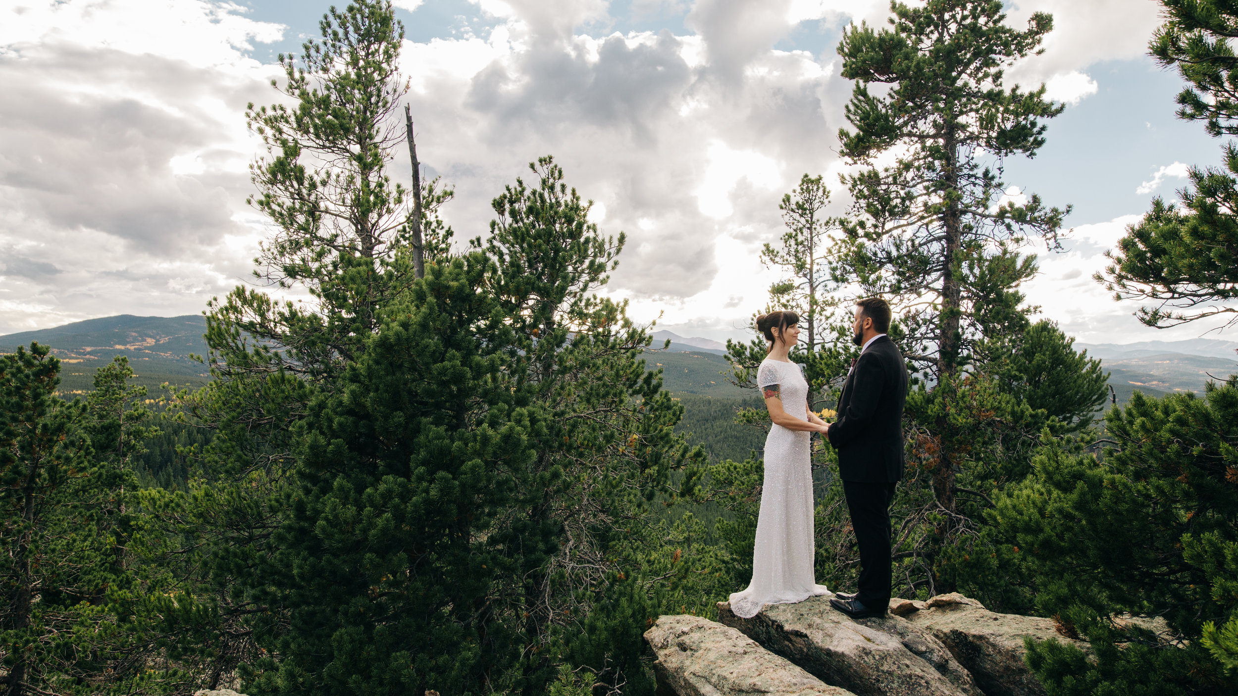 Colorado Elopement Photographer