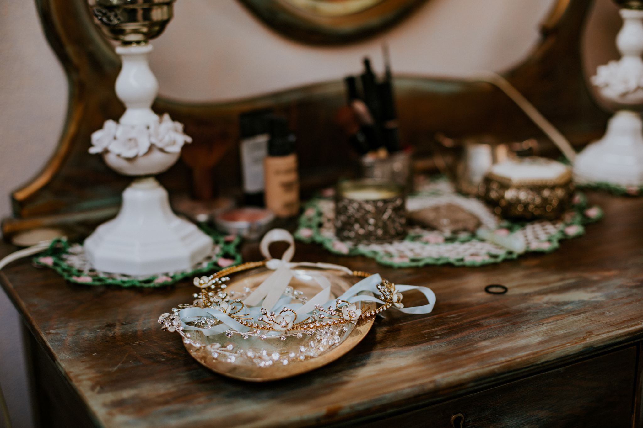 Taos New Mexico Elopement Photographer - getting ready casita