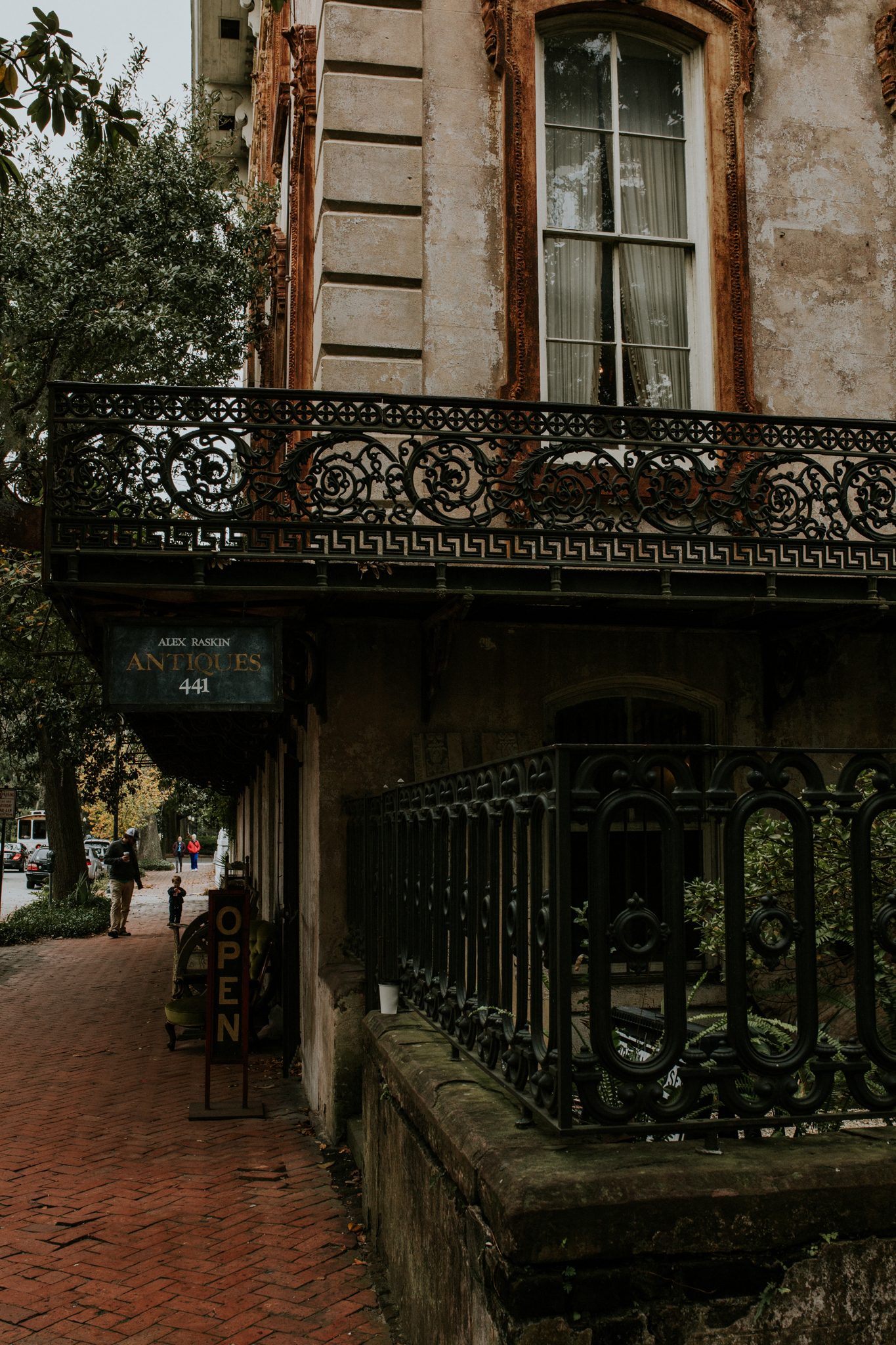 Alex Raskin Antiques - Savannah Georgia Travel - Destination Elopement Photographer - Vow of the Wild