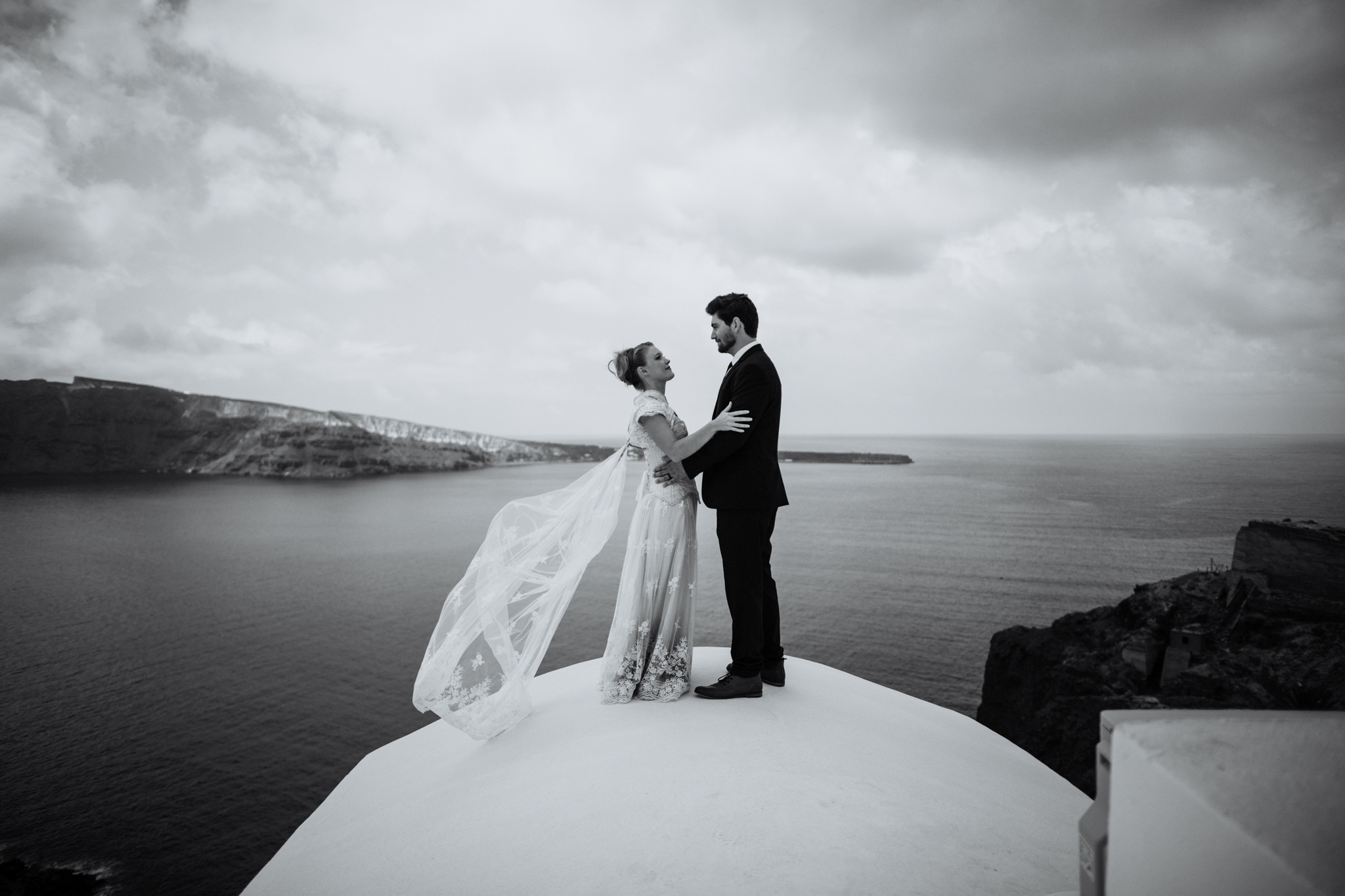 Santorini, Greece Elopement | Colorado Elopement Photographer | Vow of the Wild