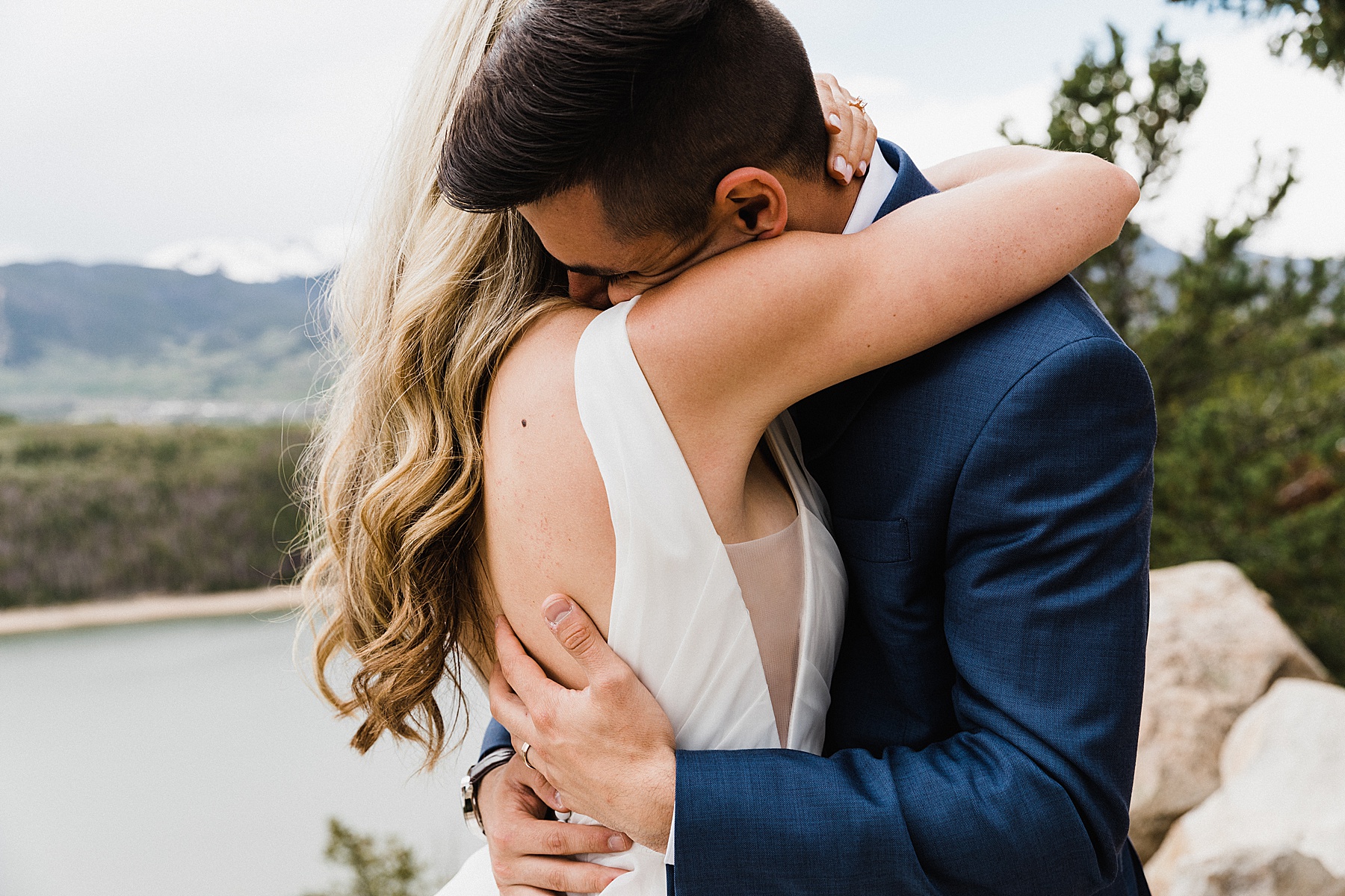 Breckenridge Intimate Wedding | Colorado Elopement Photographer + Videographer | Vow of the Wild