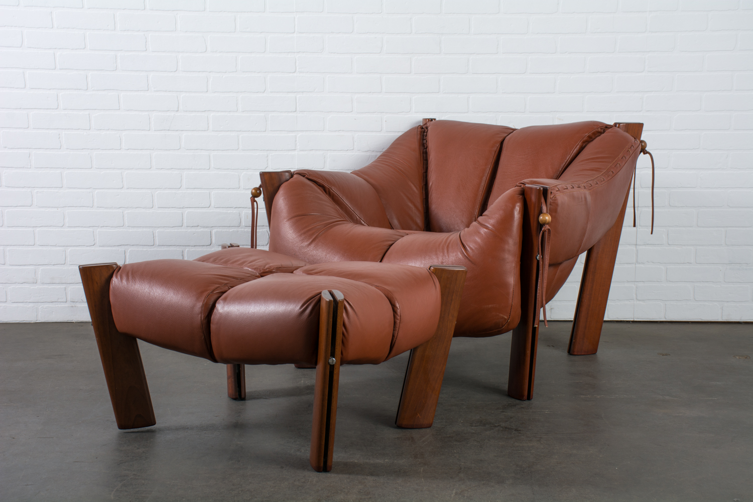 Brazilian Modern Leather Lounge Chair, Modern Leather Lounge Chair And Ottoman