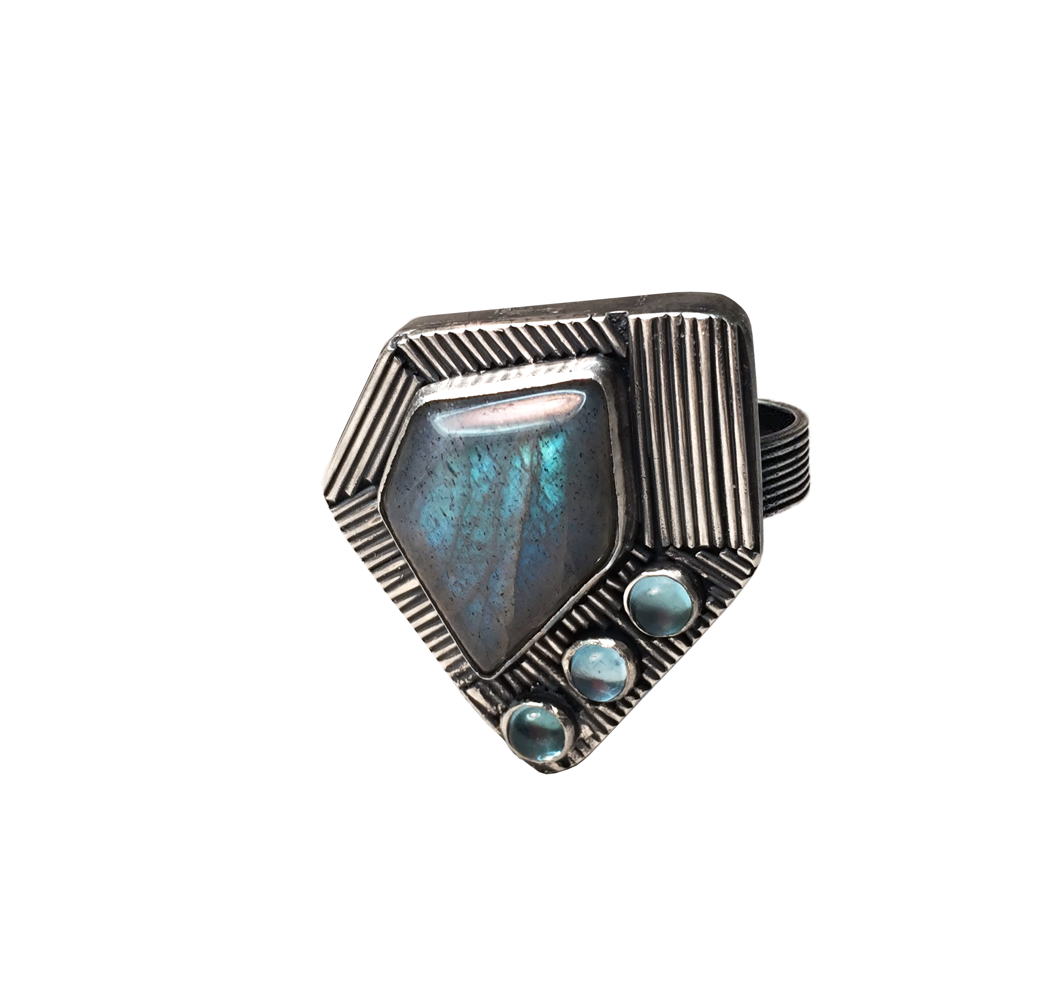 EMMAMARTY-PolygonClub-Ring-Vogue.png