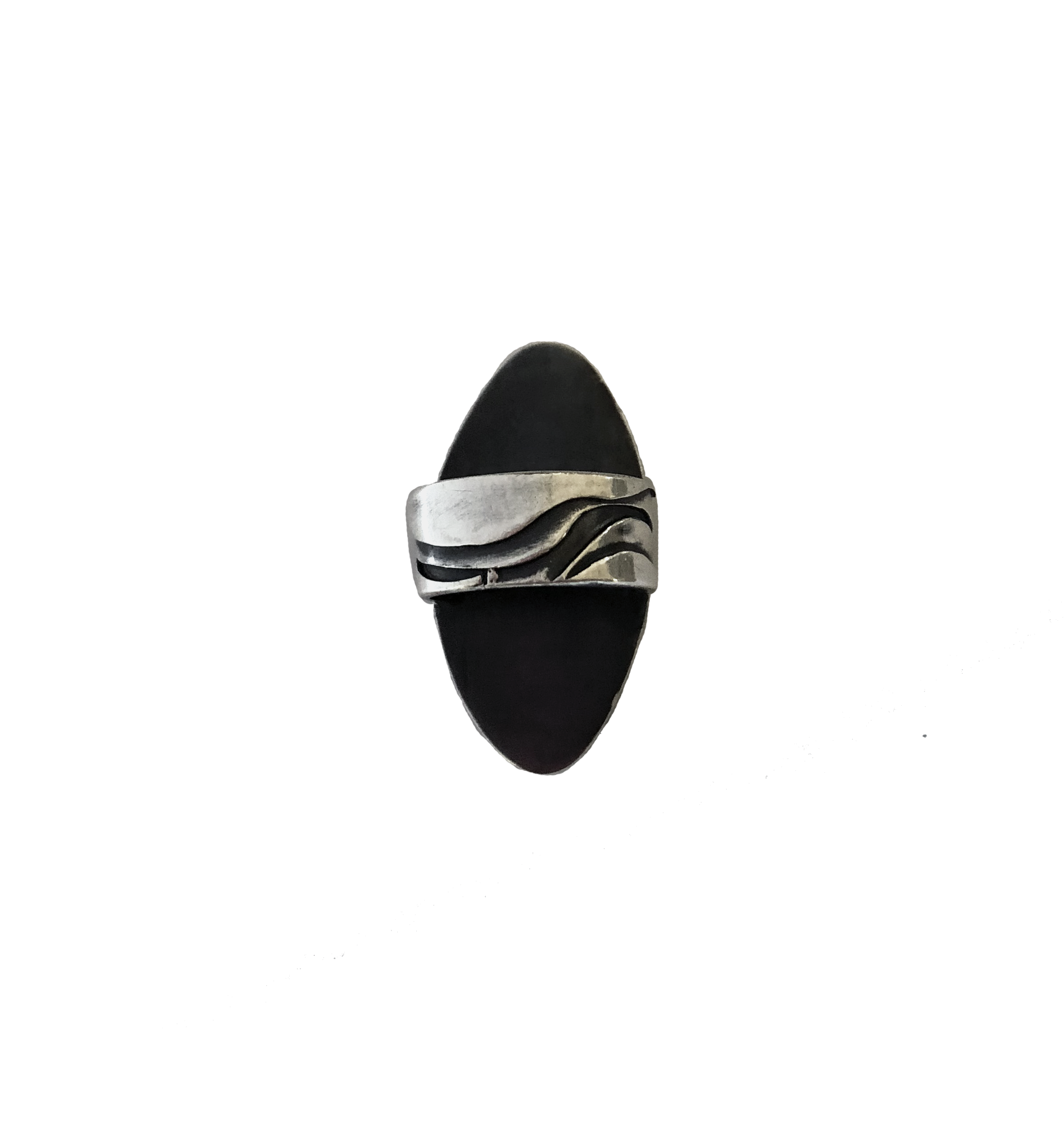 EMMAMARTY-PeruvianOnyx-Ring-back.png