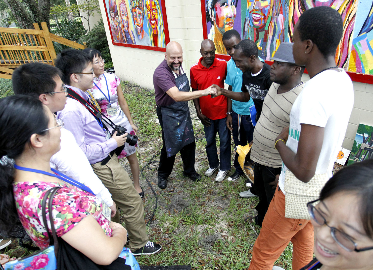09262013OakHallPaintOut-20_bm.jpg