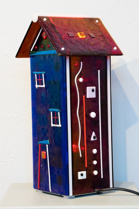 Red Door Window_02 - web.jpg