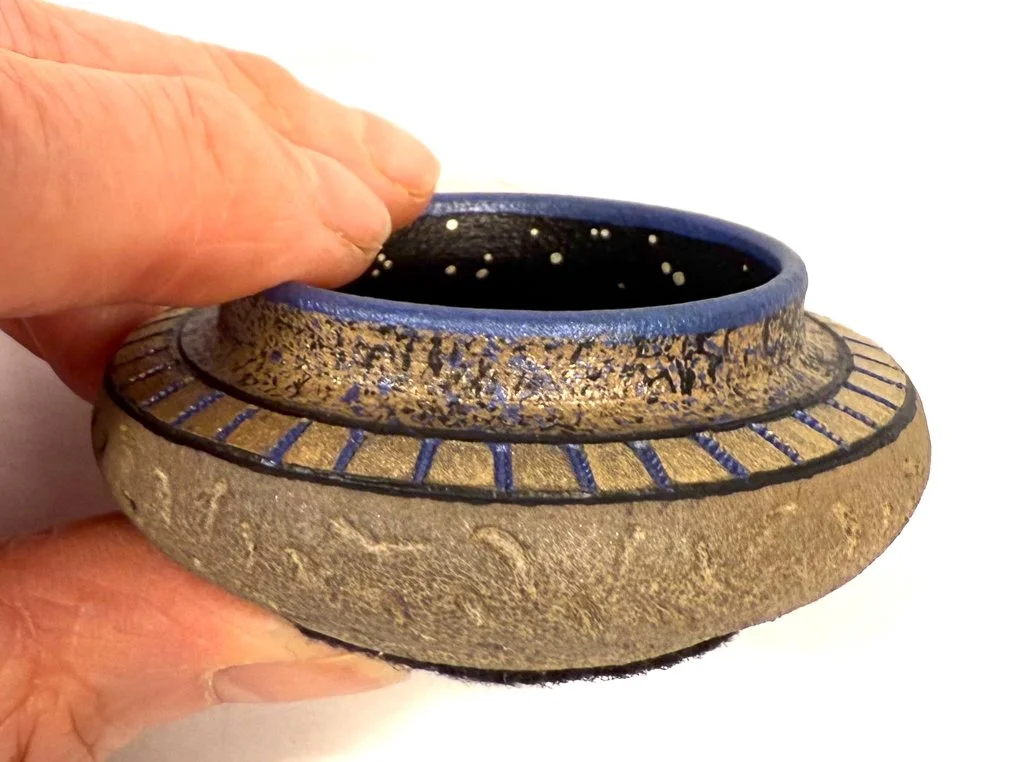 Aries With Friends  side view - web.jpg