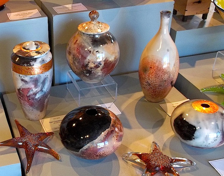 Pit Fired Porcelain with Gloss Finish