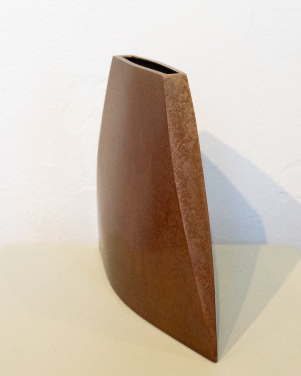 Tall Slim Vase_02 - web.jpg