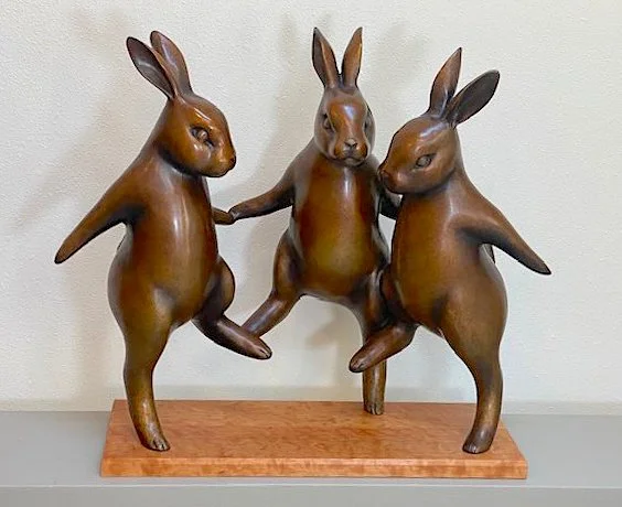 Hip+Hop+Wood+Base+(1) - web.jpg