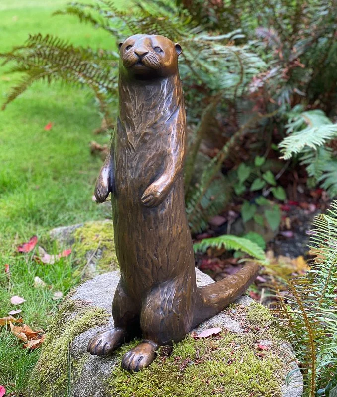 Standing Otter - bronze by Georgia Gerber