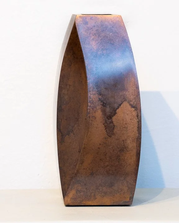 Wide Column Vase_02 - web.jpg