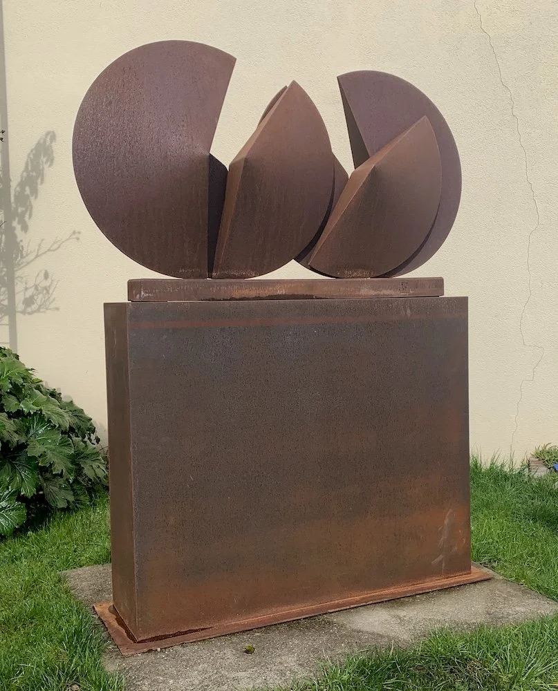 Conical Consonance 8 - welded corten steel by Richard Nash