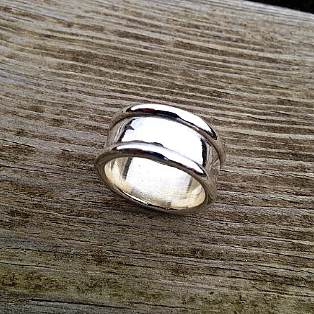 wide chunky ring.jpg