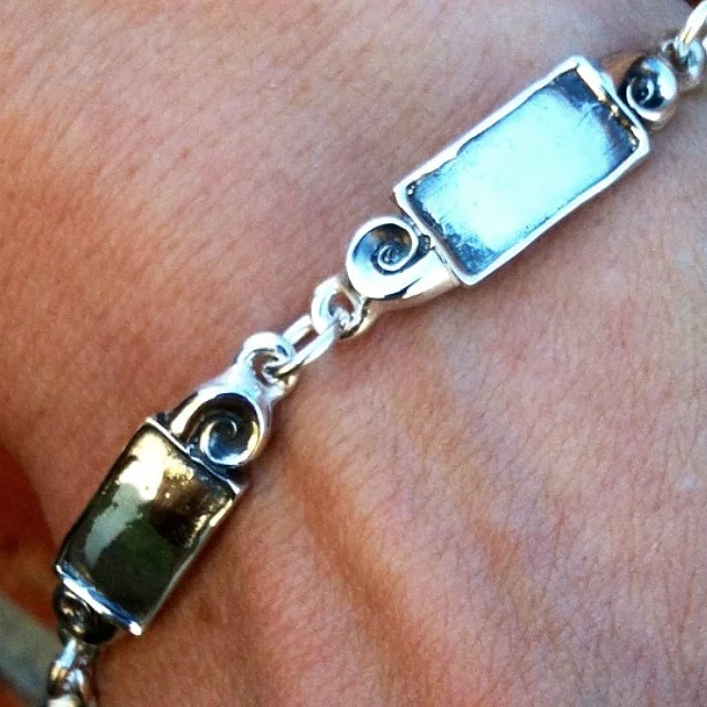bracelet 1.jpg