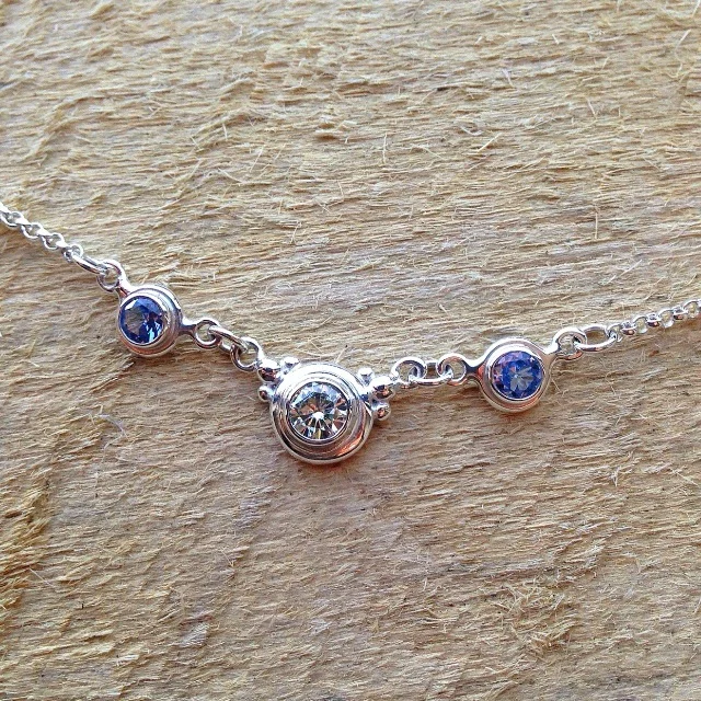 3 stone pendant.jpg