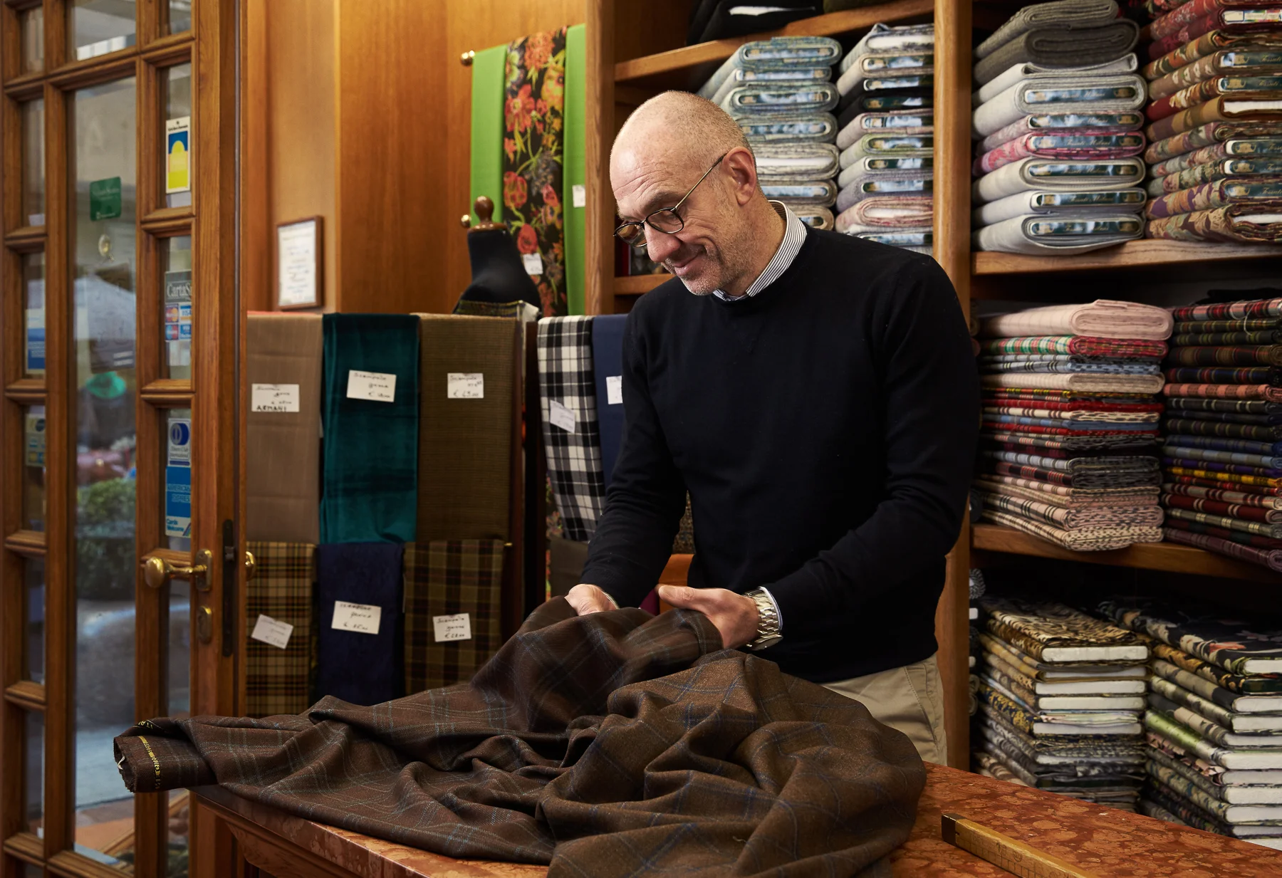 Tessuti Milani dal 1588. Family textile business since 1588