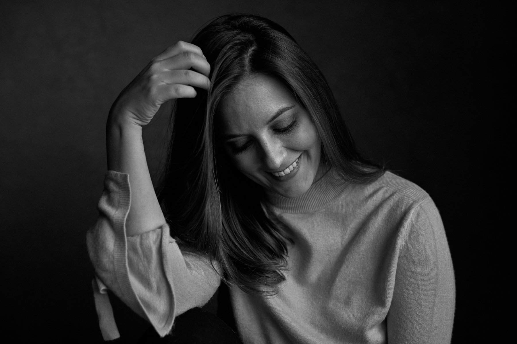 Sarah3968-bw.jpg