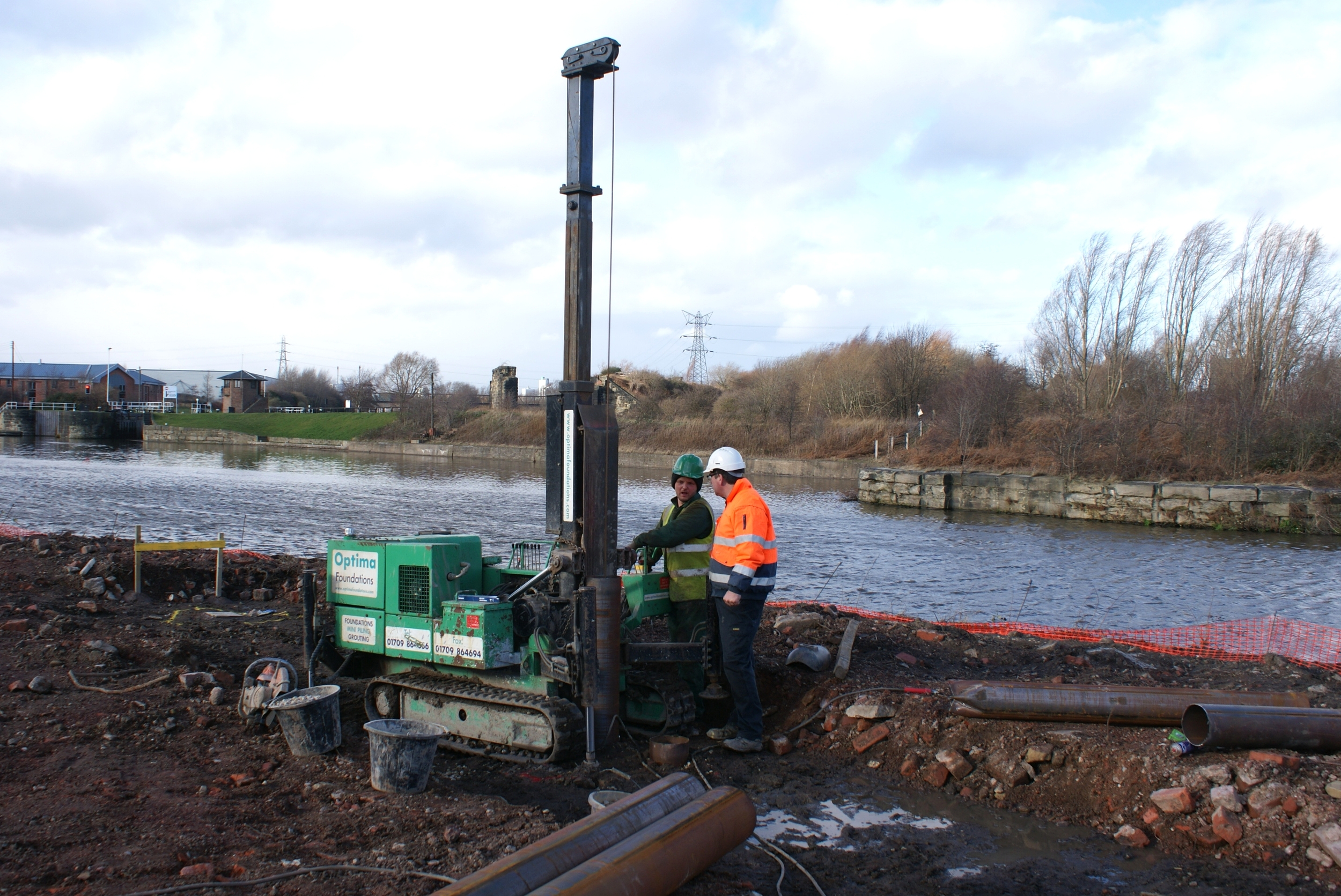  Iain Macdonald the site manager supervising the piling. 