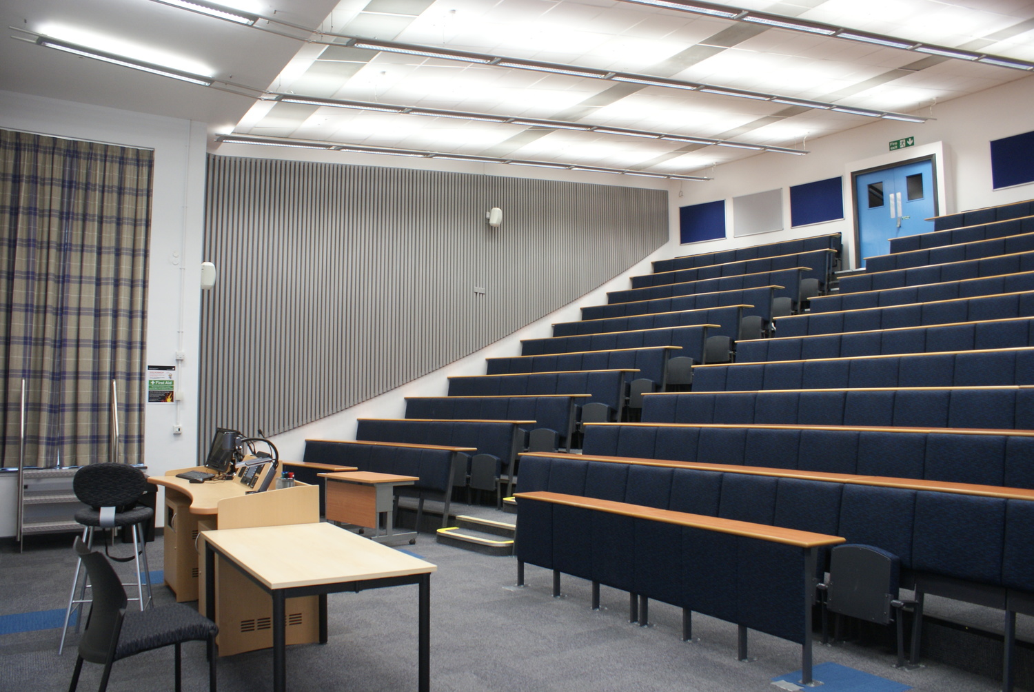  Crabtree Lecture Theatre, Mechanical Engineering - CTS 2015 