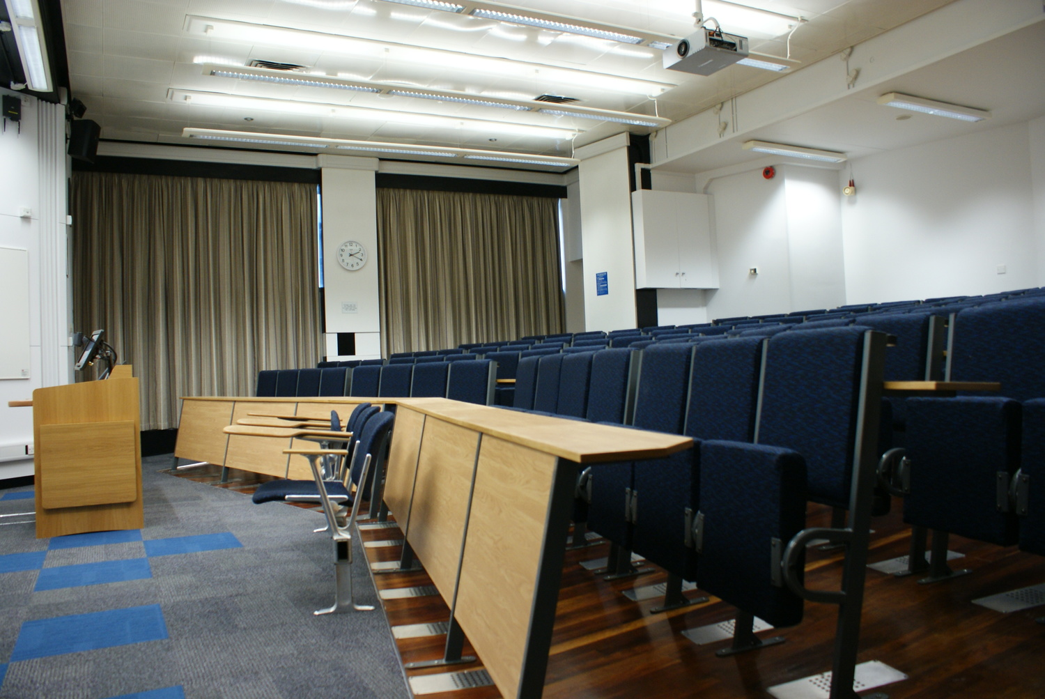 Agilent Lecture Theatre, Electrical Engineering - CTS 2013