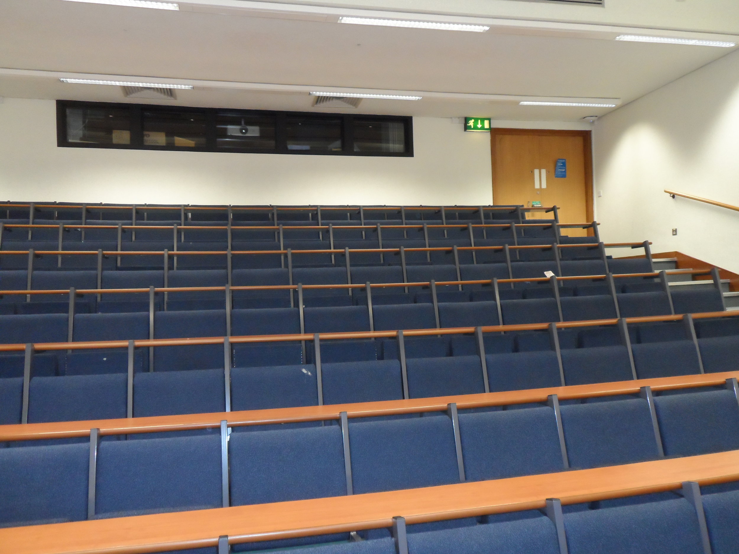  Worsley Dental Lecture Theatre before works commenced. 