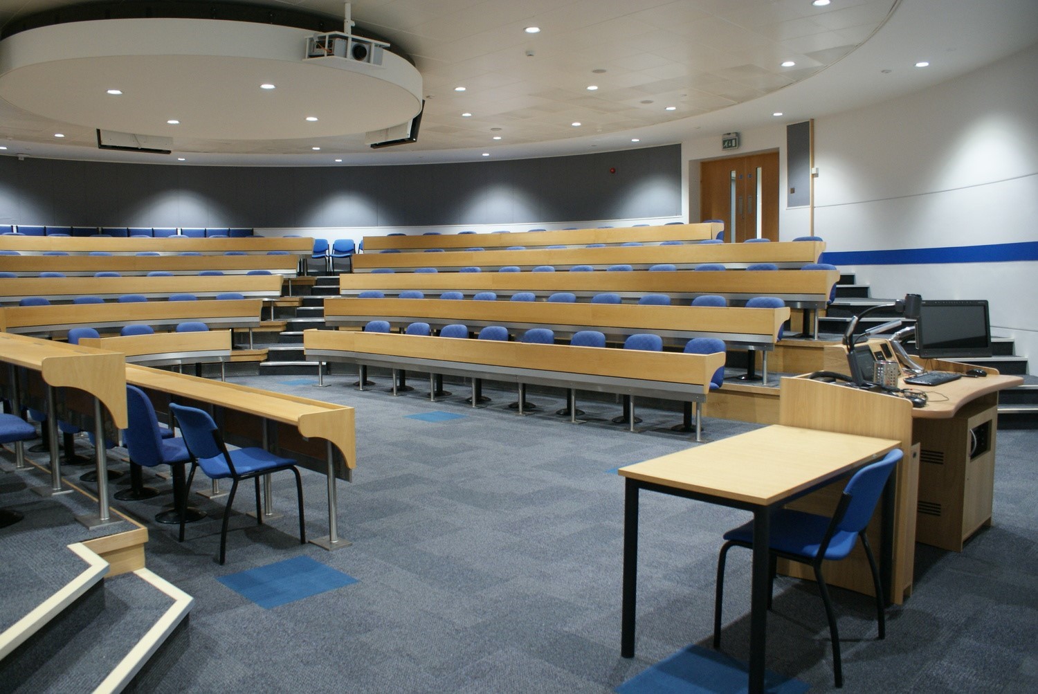 Business School Lecture Theatre - CTS 2013