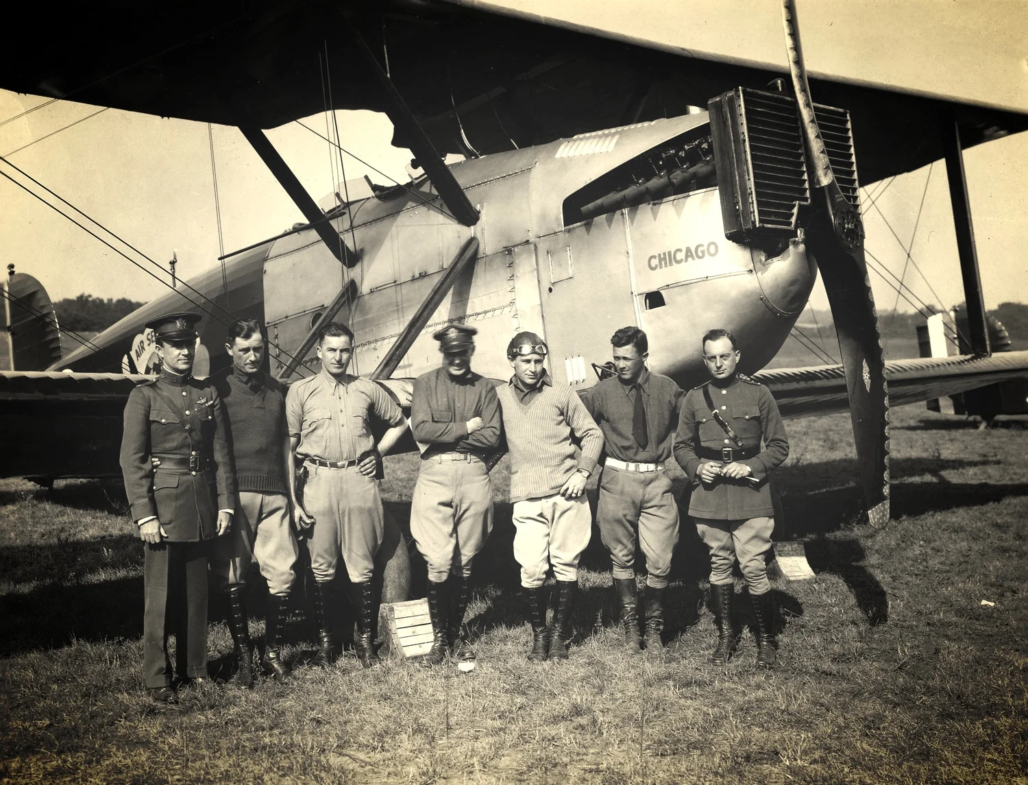fs312_DWCChicagoCrew.jpg