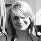Sarka Nicol small.jpg
