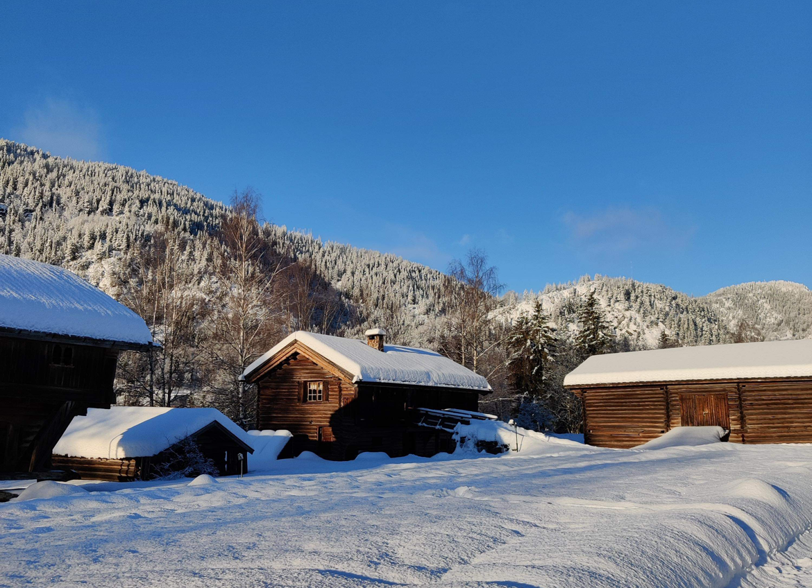 Vintertunet-Sevletunet-Gjestegård.png