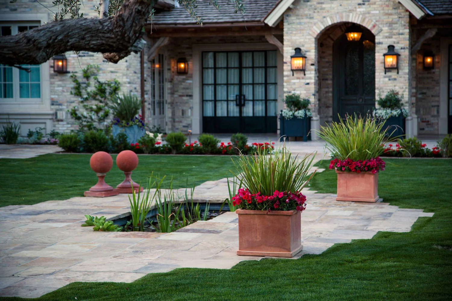landscaping-ideas-home-landscape-architecture-phoenix-house-img01.jpg