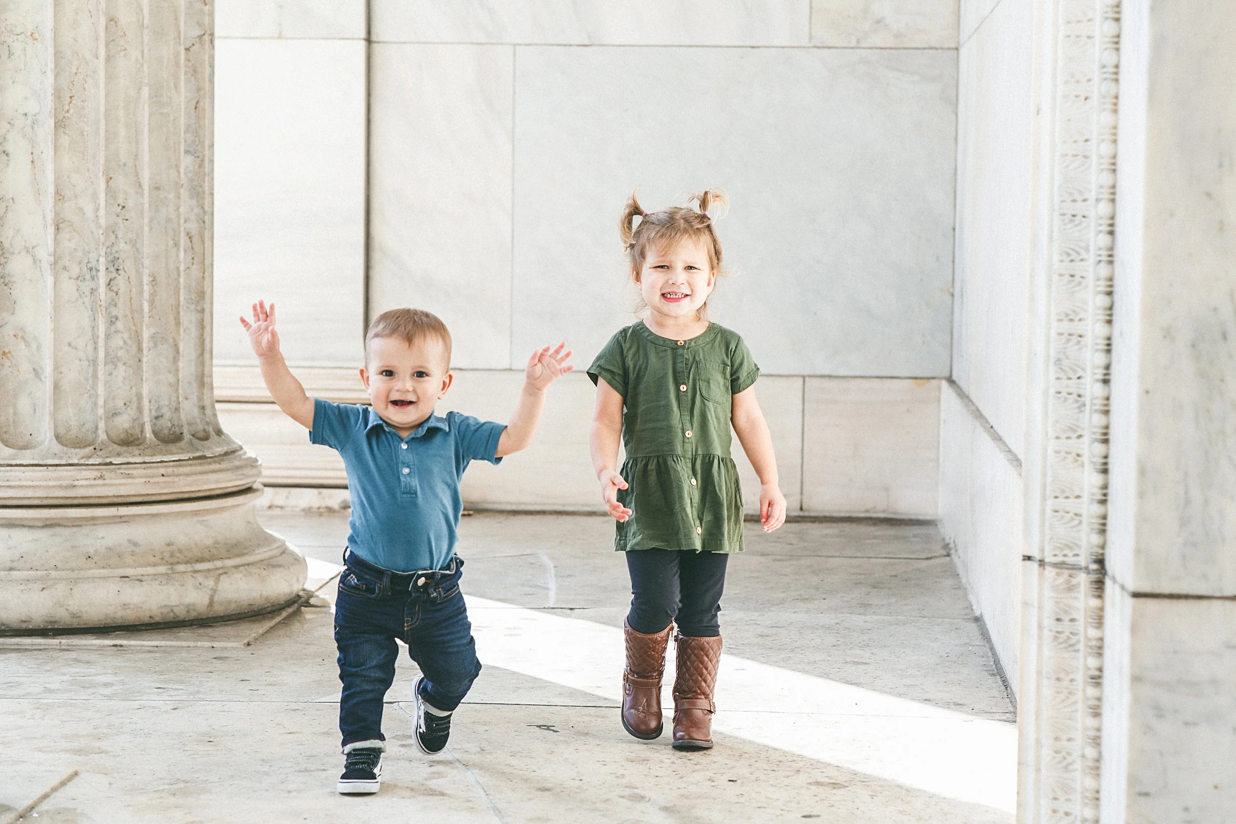 Siblings_Albright_Knox_Kelly_Kester_Photography.jpg