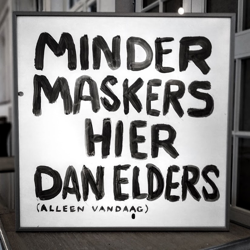 minder maskers.jpg