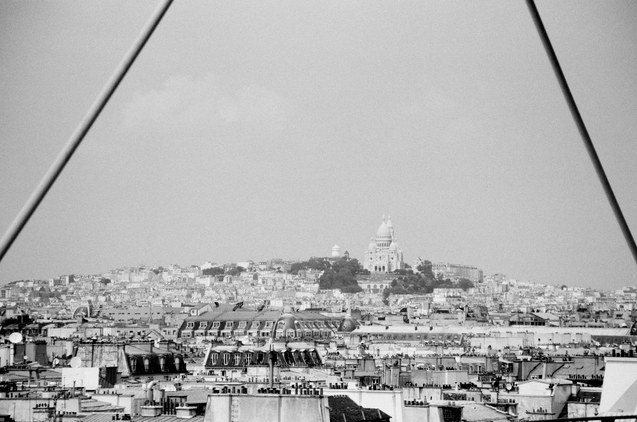 Paris - France B&W Image 3.jpg