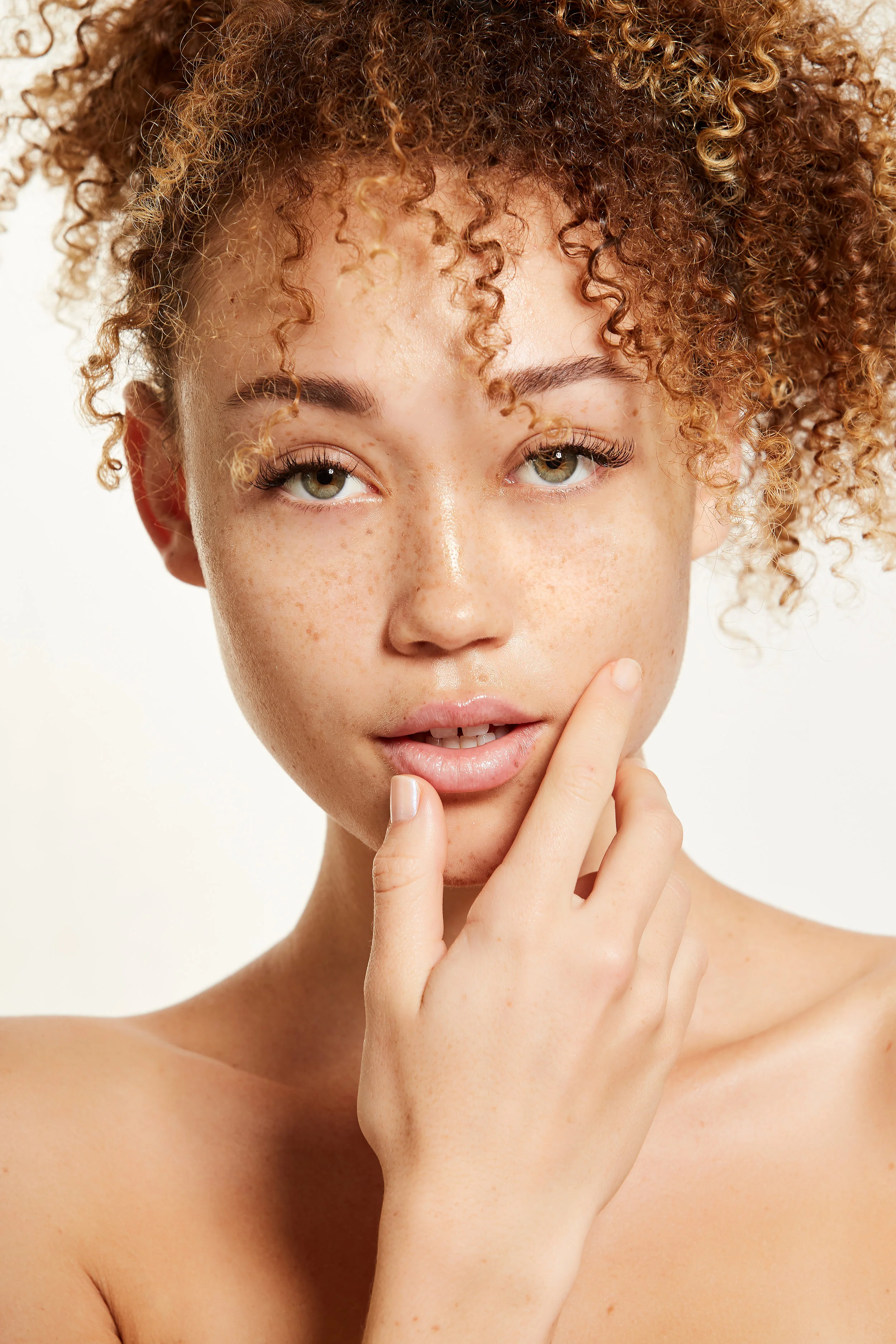 ALANA - BEAUTY17100.jpg